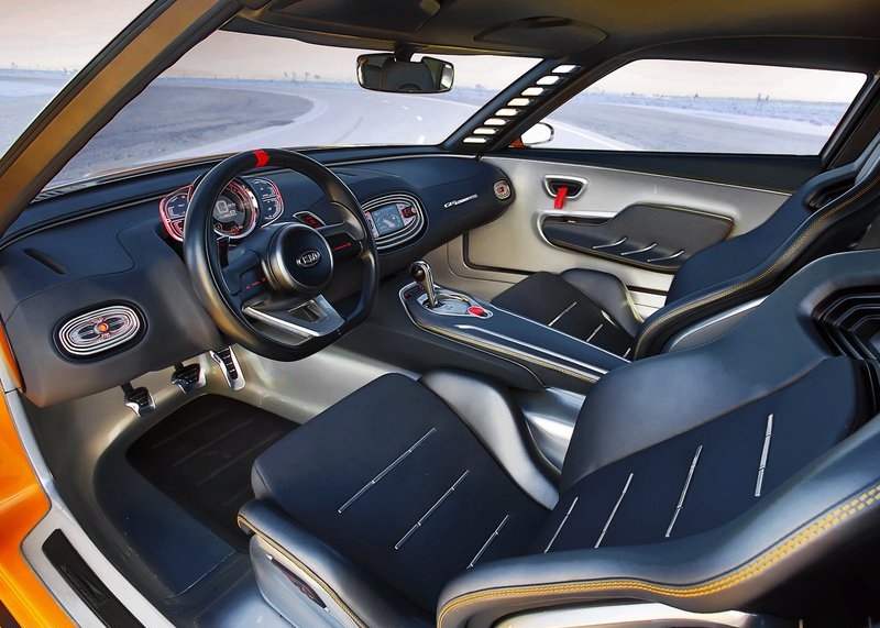 Kia GT4 Stinger Concept (2014) interijer